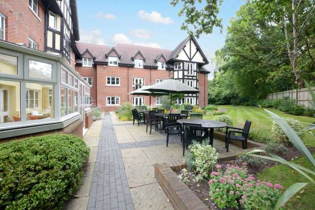  Image of 2 bedroom Retirement Property for sale in Manor Road North Hinchley Wood Esher KT10 at Manor Road North Hinchley Wood Esher, KT10 0AT