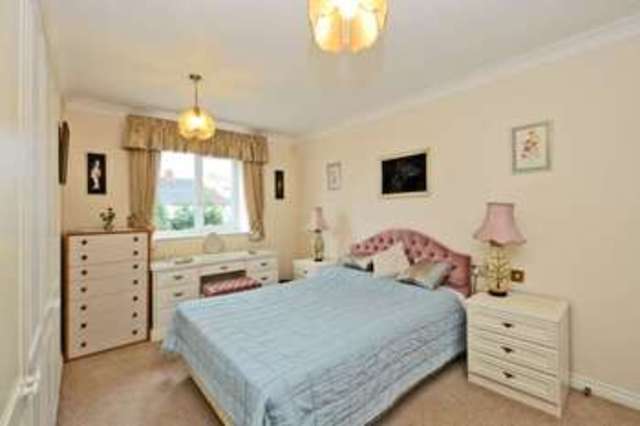  Image of 2 bedroom Retirement Property for sale in Manor Road North Hinchley Wood Esher KT10 at Manor Road North Hinchley Wood Esher, KT10 0AT