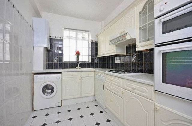  Image of 1 bedroom Flat to rent in Hinde Street London W1U at Hinde Street  London, W1U 3BG