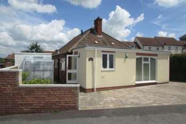  Image of 3 bedroom Detached house for sale in Hindhayes Lane Street BA16 at Street, BA16 0DP