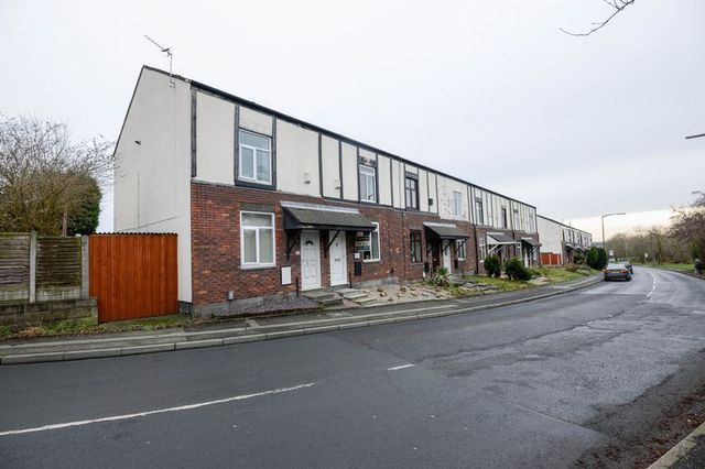  Image of 3 bedroom Terraced house for sale in Hindley Road Westhoughton Bolton BL5 at Hindley Road Westhoughton Bolton, BL5 2HN
