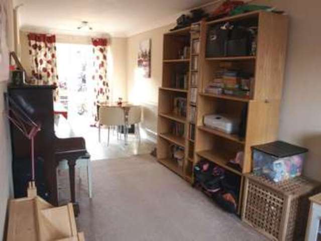  Image of 4 bedroom Detached house for sale in Hine Avenue Newark NG24 at Hine Avenue  Newark, NG24 2LH