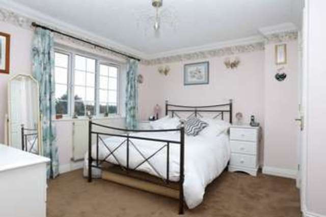 Image of 4 bedroom Detached house for sale in Hither Green Southbourne Emsworth PO10 at Hither Green  Southbourne, PO10 8JA
