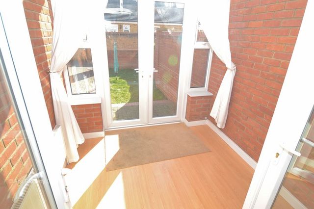  Image of 4 bedroom Terraced house to rent in Spa Road Hockley SS5 at Spa Road  Hockley, SS5 4AS