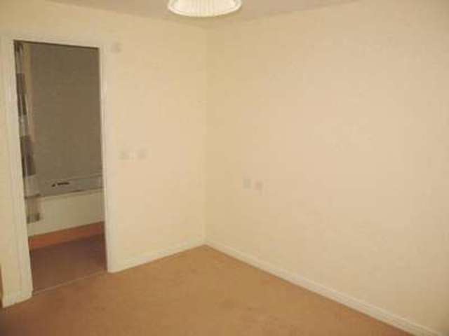  Image of 1 bedroom Flat to rent in Hoddinott Road Eastleigh SO50 at Hoddinott Road  Eastleigh, SO50 5SN