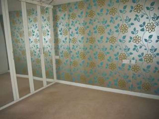  Image of 2 bedroom Flat to rent in Hoddinott Road Eastleigh SO50 at Hoddinott Road  Eastleigh, SO50 5SN