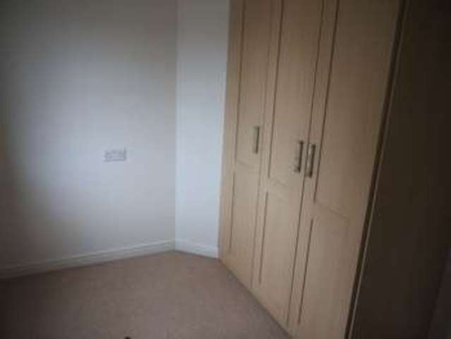  Image of 2 bedroom Flat to rent in Hoddinott Road Eastleigh SO50 at Hoddinott Road  Eastleigh, SO50 5SN