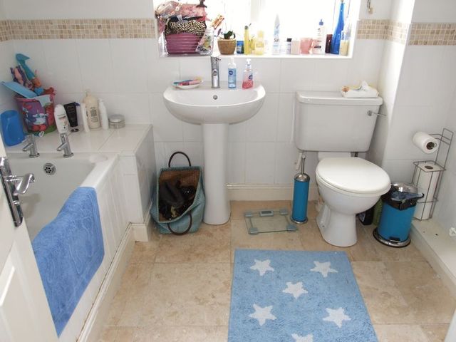  Image of 4 bedroom Detached house for sale in Hollis Meadow East Leake Loughborough LE12 at Hollis Meadow  East Leake, LE12 6RU