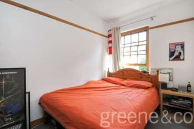  Image of 3 bedroom Flat to rent in Holly Bank Muswell Hill London N10 at Muswell Hill London Muswell Hill, N10 3TN