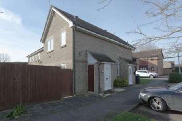 Image of 1 bedroom Terraced house for sale in Holly Walk Ely CB7 at Holly Walk  Ely, CB7 4TR