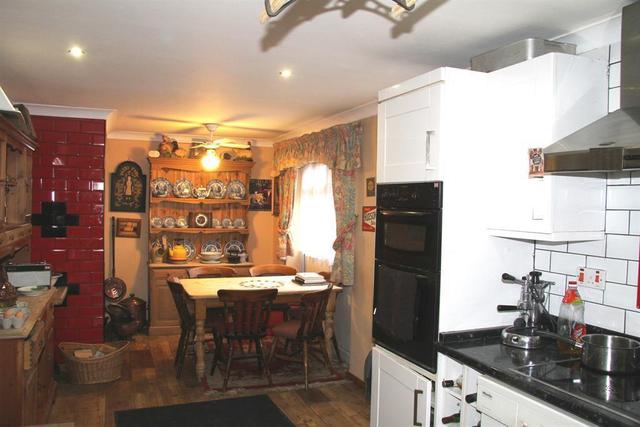  Image of 4 bedroom End of Terrace for sale in Holtdale Grove Leeds LS16 at Leeds  Tinshill, LS16 7RZ
