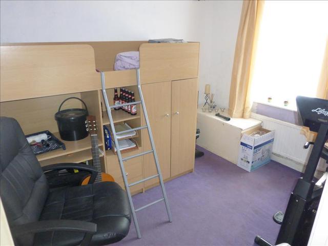  Image of 3 bedroom Detached house for sale in Homefield Avenue Lowestoft NR33 at Homefield Avenue  Lowestoft, NR33 9BT