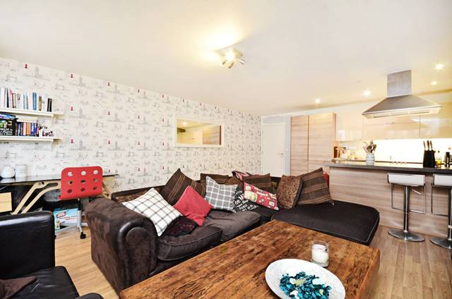  Image of 3 bedroom Flat for sale in Homerton Road London E9 at Homerton Road  Hackney, E9 5FF