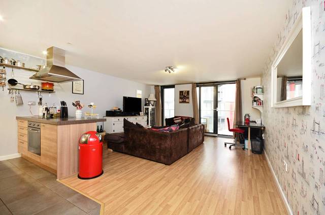  Image of 3 bedroom Flat for sale in Homerton Road London E9 at Homerton Road  Hackney, E9 5FF