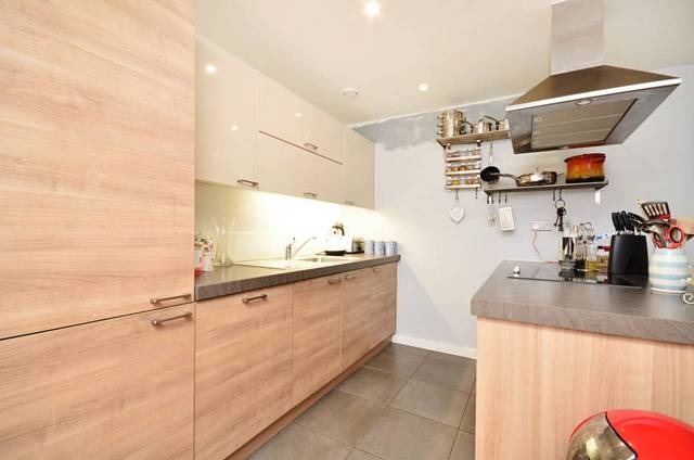  Image of 3 bedroom Flat for sale in Homerton Road London E9 at Homerton Road  Hackney, E9 5FF