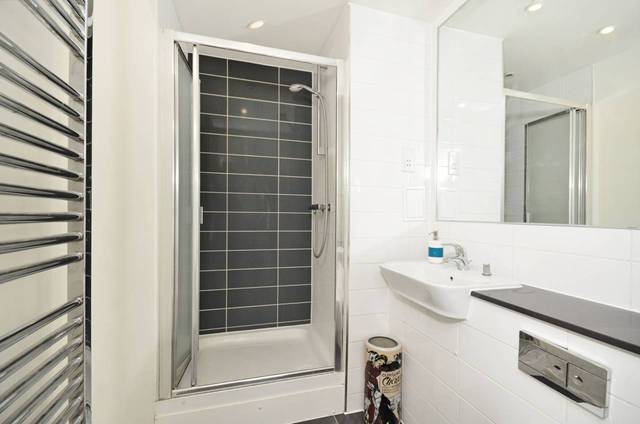  Image of 3 bedroom Flat for sale in Homerton Road London E9 at Homerton Road  Hackney, E9 5FF
