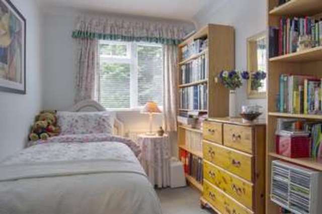  Image of 6 bedroom Detached house for sale in Hook Heath Road Hook Heath Woking GU22 at Hook Heath Surrey Mayford, GU22 0LF