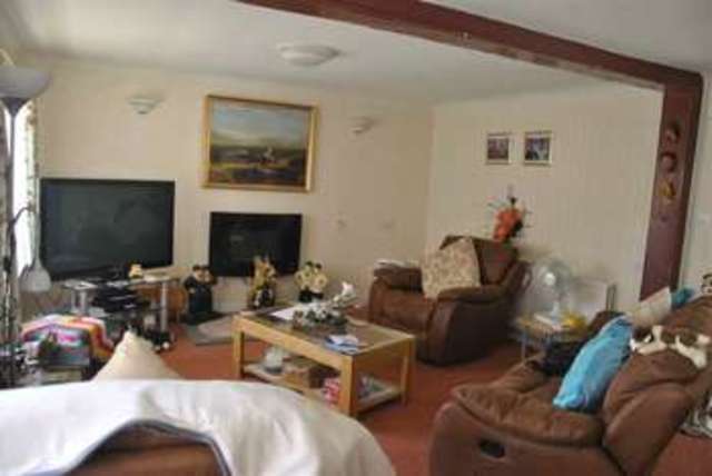  Image of 3 bedroom Property for sale in Lydiard Residential Park Hook Street Hook Swindon SN4 at Wootton Basset Wilts Wootton Basset, SN4 8JA