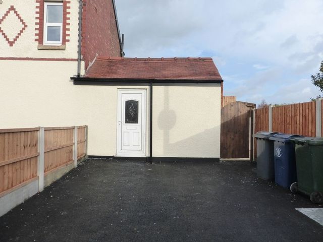  Image of 2 bedroom Flat to rent in Hoole Lane Banks Southport PR9 at Hoole Lane Banks Southport, PR9 8BD