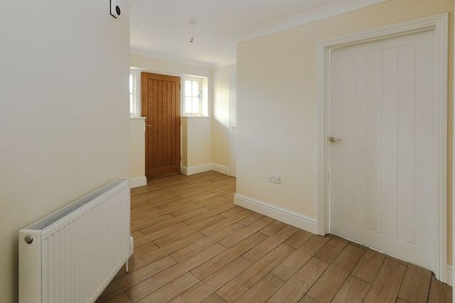  Image of 4 bedroom Detached house for sale in Hop Row Haddenham Ely CB6 at Hop Row Haddenham Haddenham, CB6 3SR