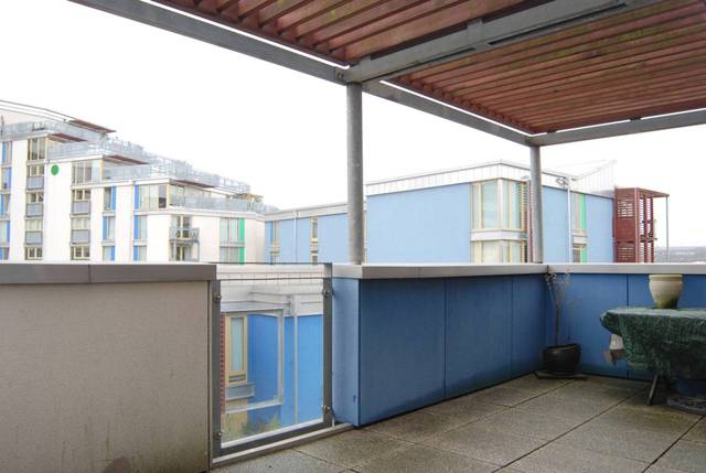  Image of 2 bedroom Flat for sale in Hop Street London SE10 at Hop Street  Greenwich, SE10 0QR