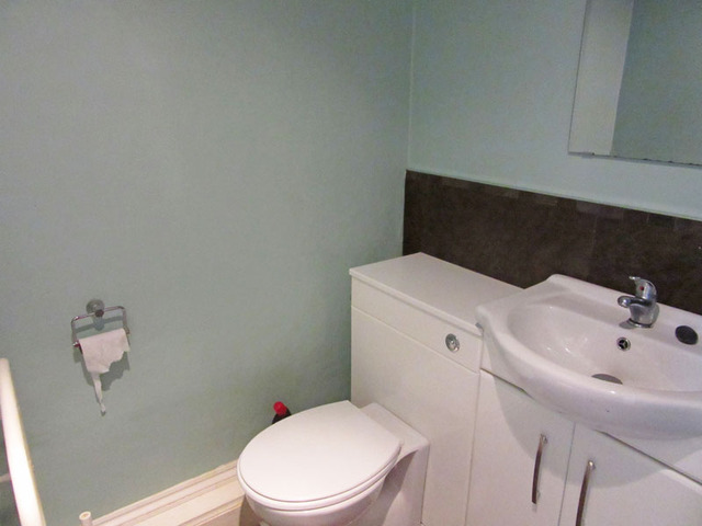  Image of 5 bedroom Flat to rent in Hope Park Terrace Edinburgh EH8 at Newington Edinburgh Edinburgh, EH8 9LZ