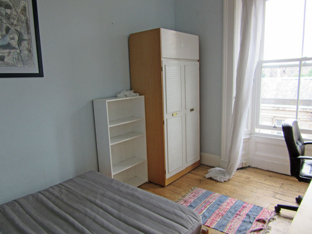 Image of 5 bedroom Flat to rent in Hope Park Terrace Edinburgh EH8 at Newington Edinburgh Edinburgh, EH8 9LZ