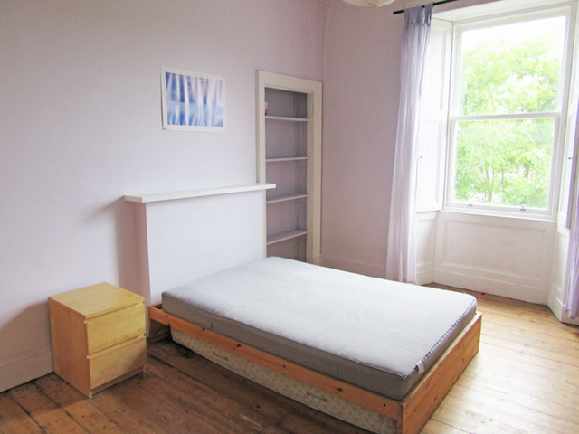  Image of 5 bedroom Flat to rent in Hope Park Terrace Edinburgh EH8 at Newington Edinburgh Edinburgh, EH8 9LZ
