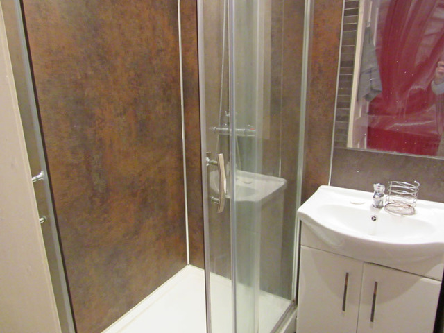  Image of 5 bedroom Flat to rent in Hope Park Terrace Edinburgh EH8 at Newington Edinburgh Edinburgh, EH8 9LZ