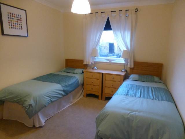  Image of 3 bedroom Flat to rent in Hopetoun Crescent Edinburgh EH7 at Leith Walk Edinburgh Edinburgh, EH7 4AY