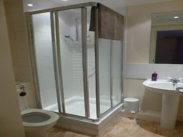  Image of 3 bedroom Flat to rent in Hopetoun Crescent Edinburgh EH7 at Leith Walk Edinburgh Edinburgh, EH7 4AY