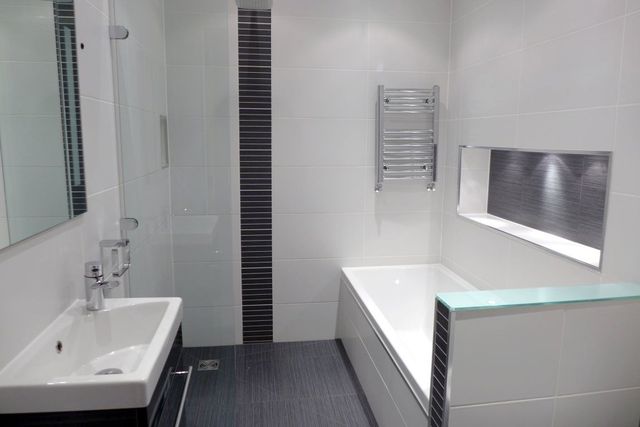  Image of 3 bedroom Flat to rent in Hopetoun Crescent Edinburgh EH7 at Leith Walk Edinburgh Edinburgh, EH7 4AU