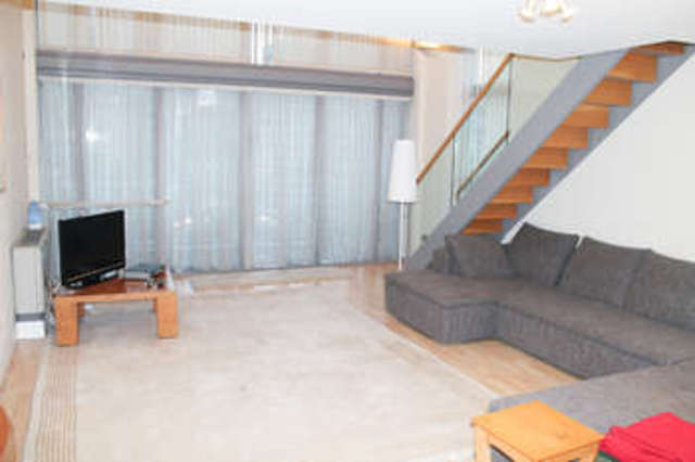 Image of 3 bedroom Flat to rent in Hertsmere Road London E14 at Hertsmere Road  London, E14 4AW
