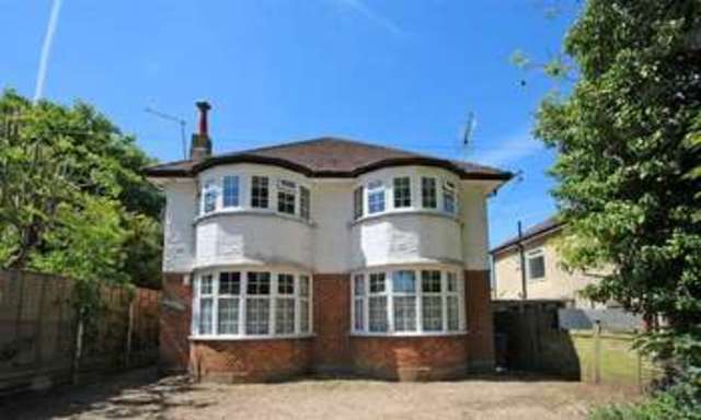  Image of 2 bedroom Flat for sale in Horsa Close Southbourne Bournemouth BH6 at Horsa Close Tuckton Bournemouth, BH6 3AW
