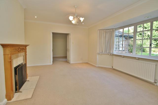  Image of 5 bedroom Detached house for sale in Horsell Park Horsell Woking GU21 at Horsell Surrey Horsell, GU21 4LW