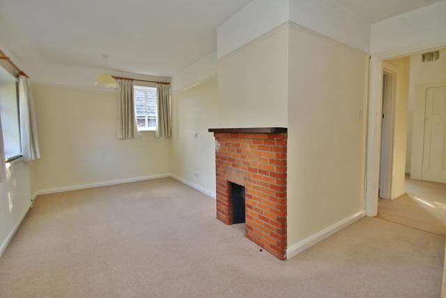  Image of 5 bedroom Detached house for sale in Horsell Park Horsell Woking GU21 at Horsell Surrey Horsell, GU21 4LW