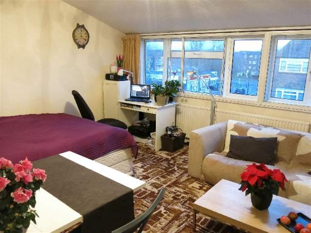  Image of 1 bedroom Flat to rent in Hotspur Road Northolt UB5 at Hotspur Road Northolt Northolt, UB5 6TL