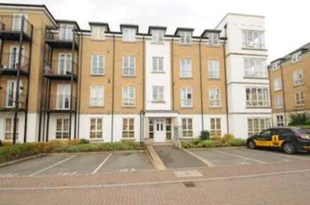  Image of 2 bedroom Apartment for sale in Tudor Way Knaphill Woking GU21 at Knaphill Woking Knaphill, GU21 2UE