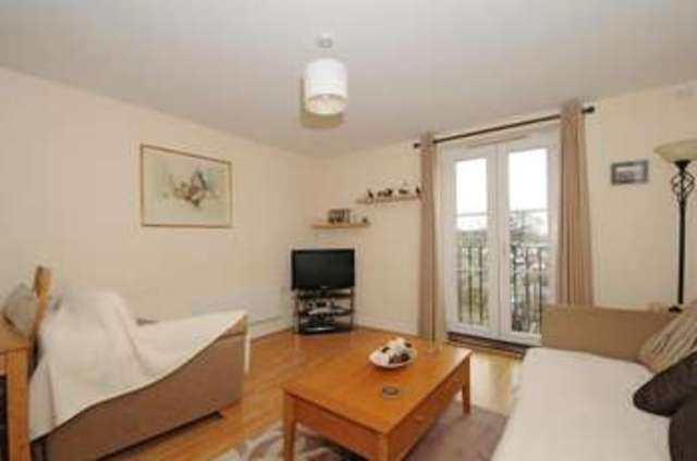  Image of 2 bedroom Apartment for sale in Tudor Way Knaphill Woking GU21 at Knaphill Woking Knaphill, GU21 2UE
