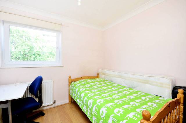 Image of 4 bedroom Detached house for sale in Howard Road London N16 at Howard Road  Stoke Newington, N16 8PU