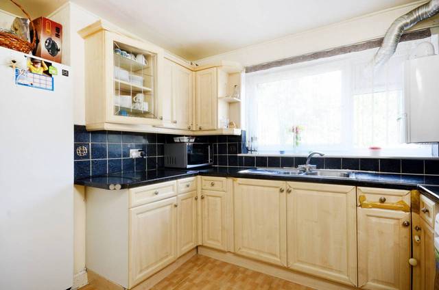  Image of 4 bedroom Detached house for sale in Howard Road London N16 at Howard Road  Stoke Newington, N16 8PU