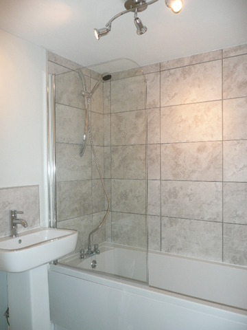  Image of 1 bedroom Flat to rent in Howard Street Paisley PA1 at Paisley Renfrewshire Renfrewshire, PA1 1PJ