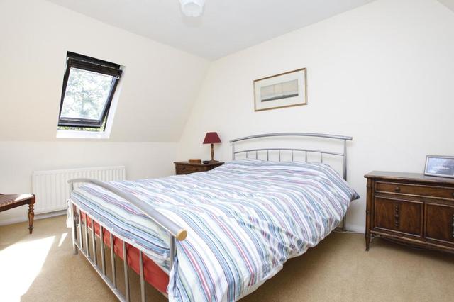  Image of 2 bedroom Terraced house for sale in Howland Way London SE16 at Howland Way  Surrey Quays, SE16 6HW