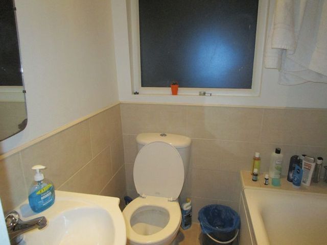  Image of 1 bedroom Flat for sale in Hoxton Street London N1 at Hoxton Street Array Hoxton, N1 6SH