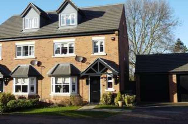 Image of 4 bedroom Semi-Detached house for sale in Hudscroft Drive Hook Goole DN14 at Hook East Yorkshire, DN14 5AG