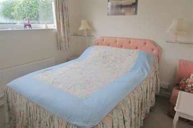  Image of 2 bedroom Detached house for sale in Hurmans Close Ashcott Bridgwater TA7 at Bridgwater, TA7 9PT