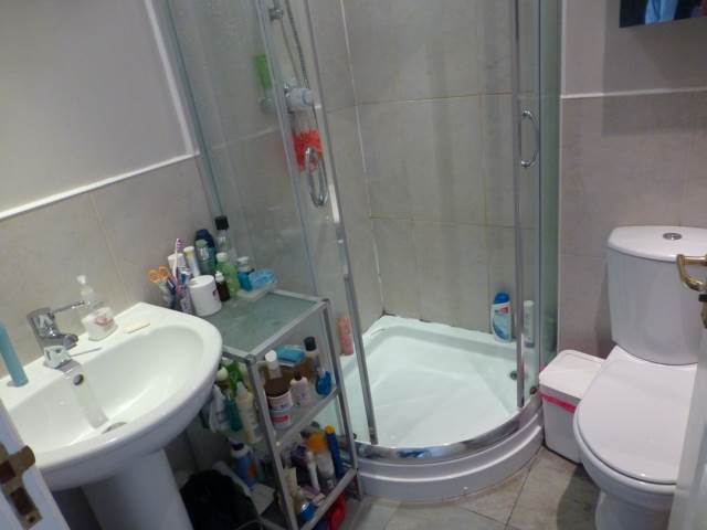  Image of 3 bedroom Flat to rent in Hutton Kelvindale Glasgow G12 at Kelvindale Glasgow Glasgow, G12 0FF