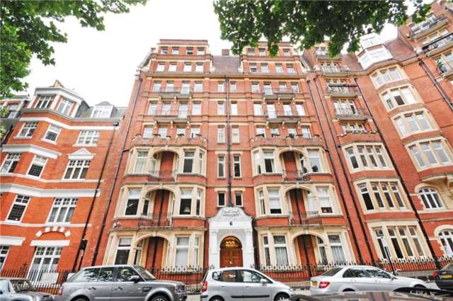  Image of Apartment to rent in The Water Gardens London W2 at Hyde Park London, W2 2DB
