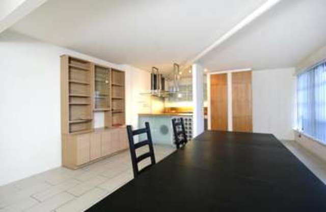  Image of 2 bedroom Detached house to rent in New Wharf Road London N1 at New Wharf Road London Pentonville, N1 9RW