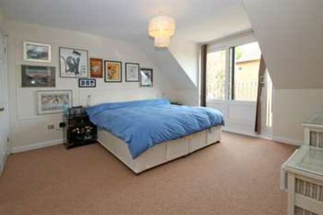  Image of 4 bedroom Town House for sale in Iford Bridge Home Park Old Bridge Road Iford Bournemouth BH6 at Iford Lane  Bournemouth, BH6 5NF